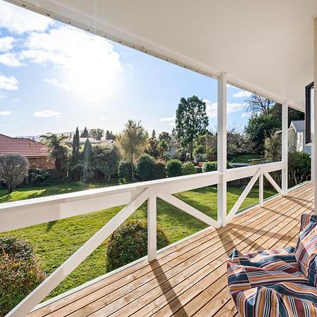 Family Perfect, Winter Getaway, Secure Yard, Parking, Mountain Bikes, Arcade Villa Rotorua Ngoại thất bức ảnh